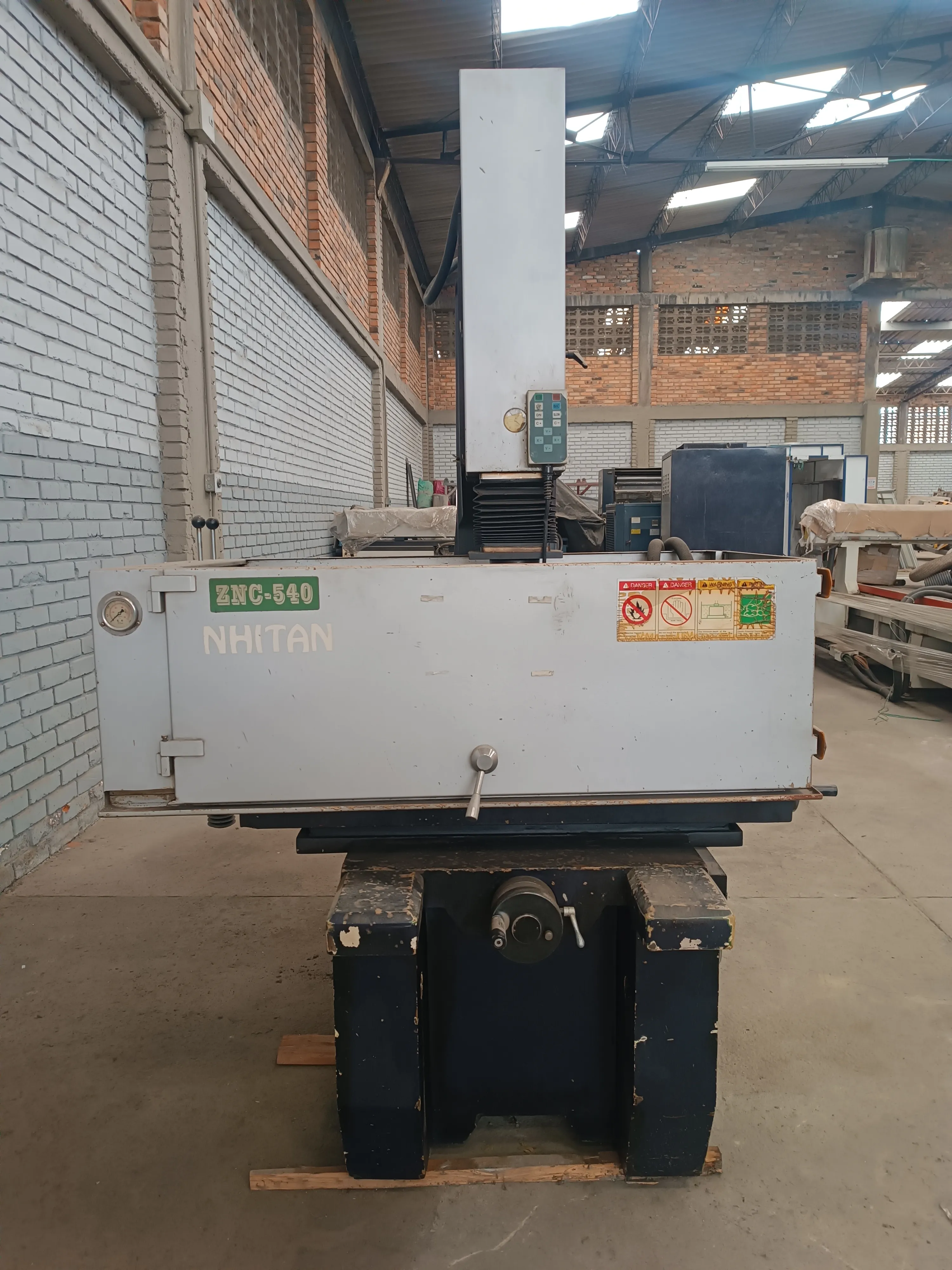 ELECTROEROSIONADORA HY FAIR HBE-Z540 