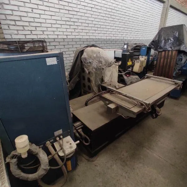  MÁQUINA CORTADORA LASER MARCA HANS LASER 