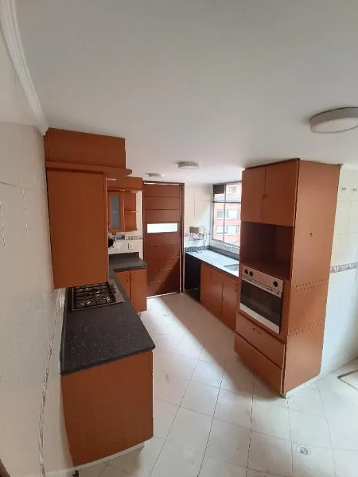 APARTAMENTO TIARA